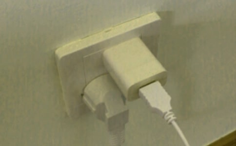 移動(dòng)插座的簡介及工作原理