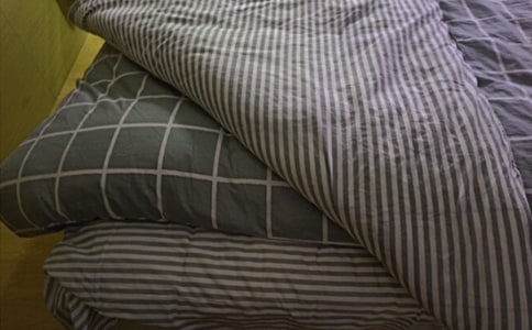 ������Ʒ�V���İ���ͨ��350�䣩