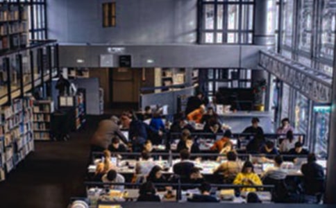 大學(xué)生學(xué)期綜合考核評語