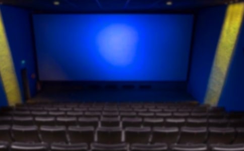 �Ӱ�����5��18����ӳ���c(di��n)ӳ�@ٝ�����Ů�Աؿ�ӰƬ��