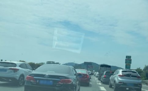 新手進(jìn)入高速公路應(yīng)注哪些事項(xiàng)