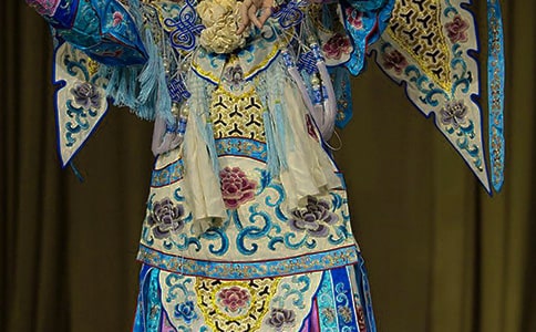 �����ľ�����