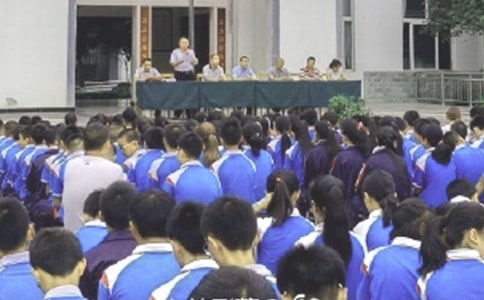 �׃��@����ɢ�W(xu��)��Y���ʰl(f��)�Ը巶��