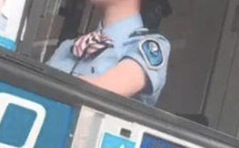 �������M(f��i)�T�����u(p��ng)�r(ji��)��ͨ��6ƪ��