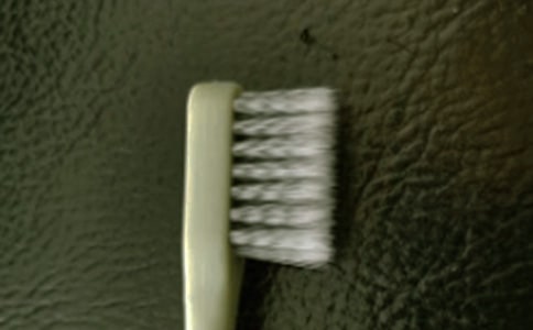 挑選牙刷的方法有哪些