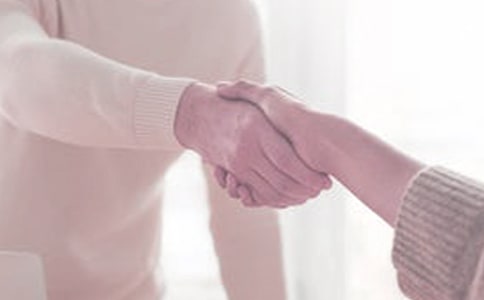 性格內向的人怎樣步入交際圈