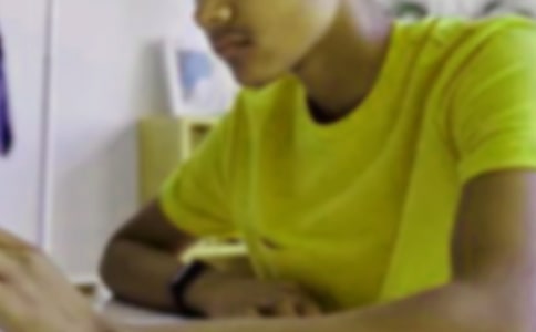 �������н�(j��ng)��̾�