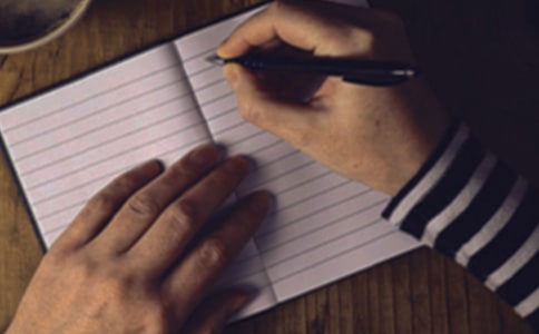 �����A����������300��8ƪ