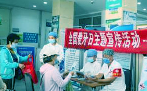 �����(��i)���պڰ��(b��o)��(n��i)��