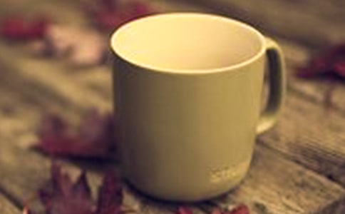 大班科學優(yōu)秀教案及教學反思《杯子怎么會流汗》