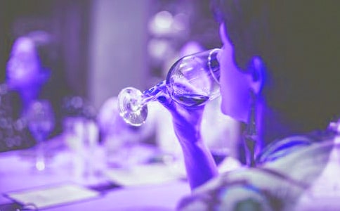 ���I(y��)�ƕ����o