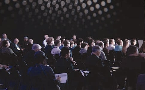 �\������@�ֲ��[����(d��o)���~