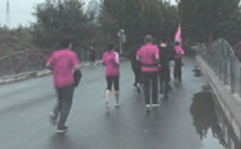 描寫早上晨跑健康生活的句子