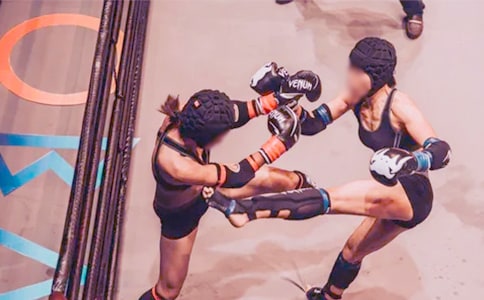 ���ٴ�ܱ��C������