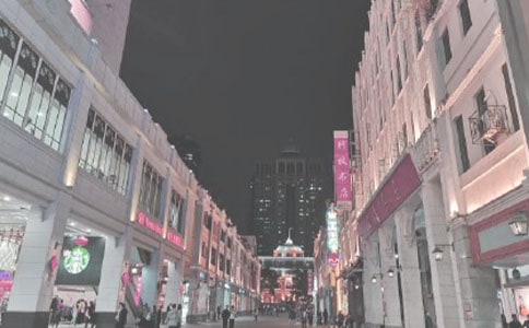 精選青島五四廣場(chǎng)作文三篇