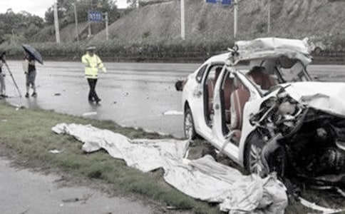 �P(gu��n)�ڽ�ͨ�¹��r���f(xi��)�h���\����ƪ