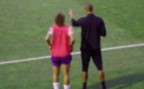 �{У�̾���P�ŷ���