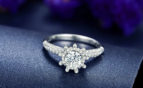 ��ָ�c��۵�ɢ��