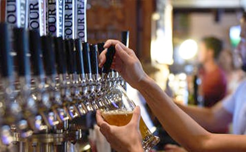 酒吧經營管理協(xié)議書(精選4篇)