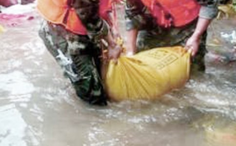 關(guān)于抗洪救災(zāi)的句子大全