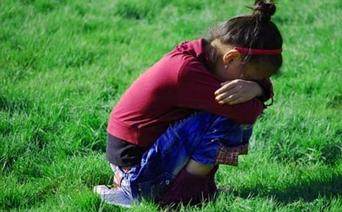 一個(gè)會(huì)哭泣的孩子六年級(jí)作文