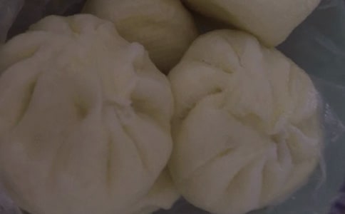 半個饅頭的三年級作文