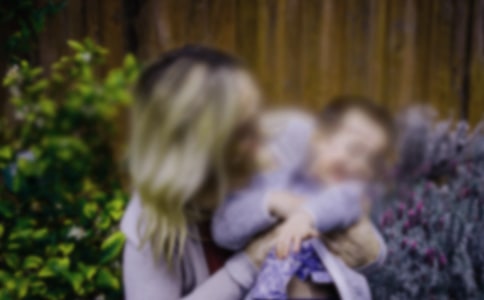 ĸ�H�ʶY�ϵĵ��~(4ƪ)