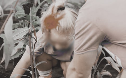 ĸ�H׷����(hu��)Ů���µ��~�����x8ƪ��