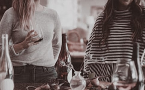 ���㟟�Ľ���Ů������