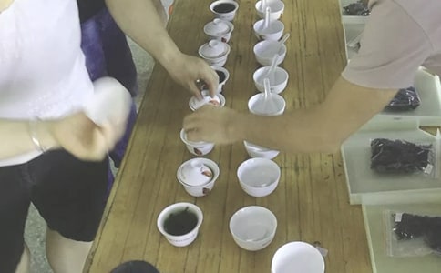 ���¡����ǡ����@���a(ch��n)ƷƷ�b����ӷ���