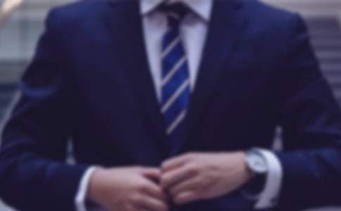 ��I(y��ng)��I(y��)�Ґ�(��i)�Ĵ��ƕ�(hu��)�����L(zh��ng)�vԒ��