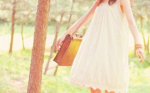 一百條裙子好詞好句【精選】