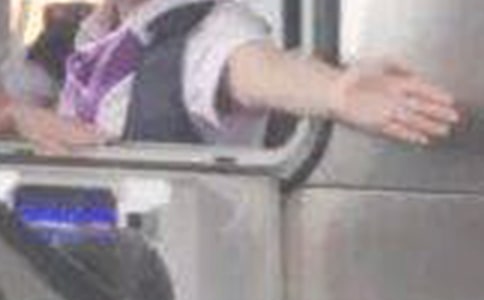 高速收費(fèi)員年度工作總結(jié)