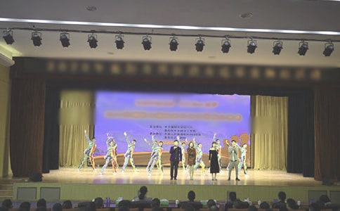 八一文藝演出活動(dòng)主持詞3篇