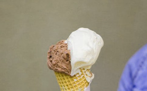 ��?k��)o�������ﺬ�I��΢Ц���ɢ��