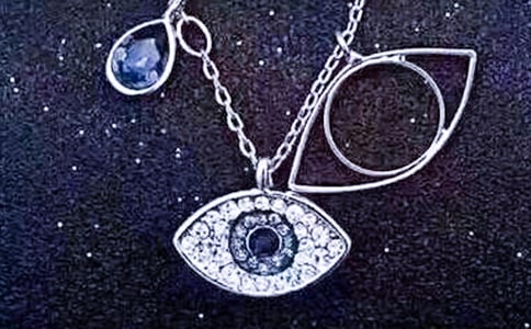 項(xiàng)鏈名著讀后感(精選7篇)