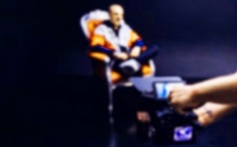 ���ϼ����݆TƸ�ú�ͬ