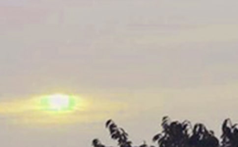 2023�ꌍ�õ��簲��־���Z䛴󼯺�65�l