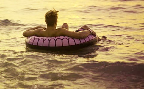 ���P(gu��n)С�W(xu��)����ĩ��ӛ���ļ��\6ƪ