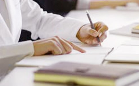 ��(j��ng)�(y��n)��ʿ���Y(ji��)�Ľ�(j��ng)��Ԓ�Z